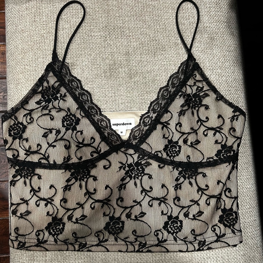Superdown Trendy Lace Crop Top perfect condition.